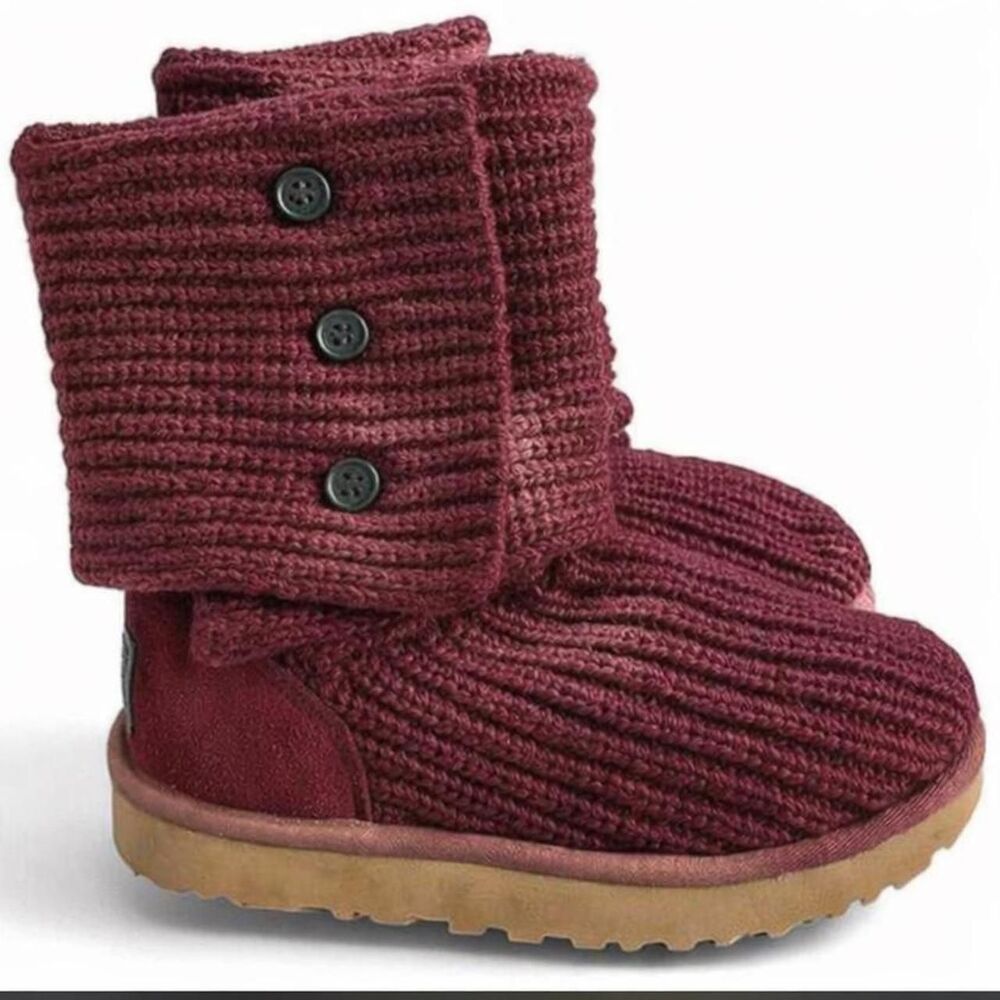 Womens Ugg Classic Cardy II Boots SZ 7